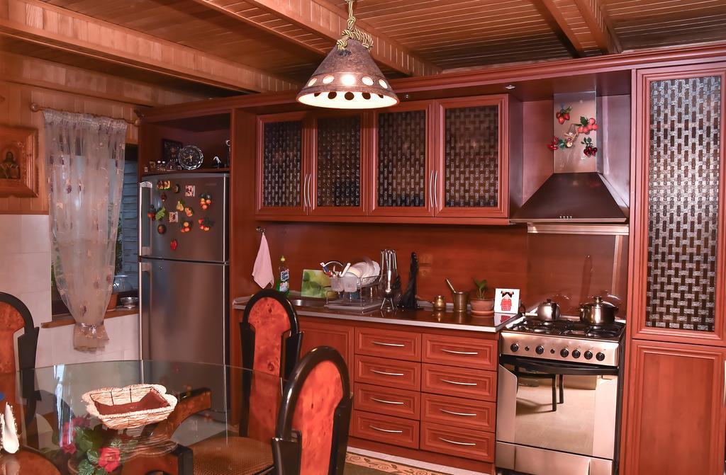 Hotel Sofia à Koutaïssi Extérieur photo