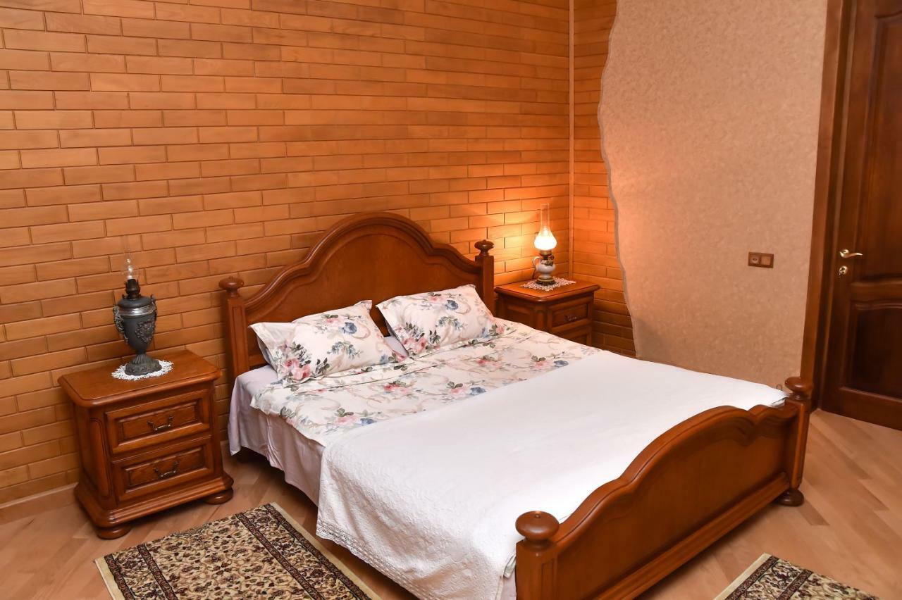 Hotel Sofia à Koutaïssi Extérieur photo